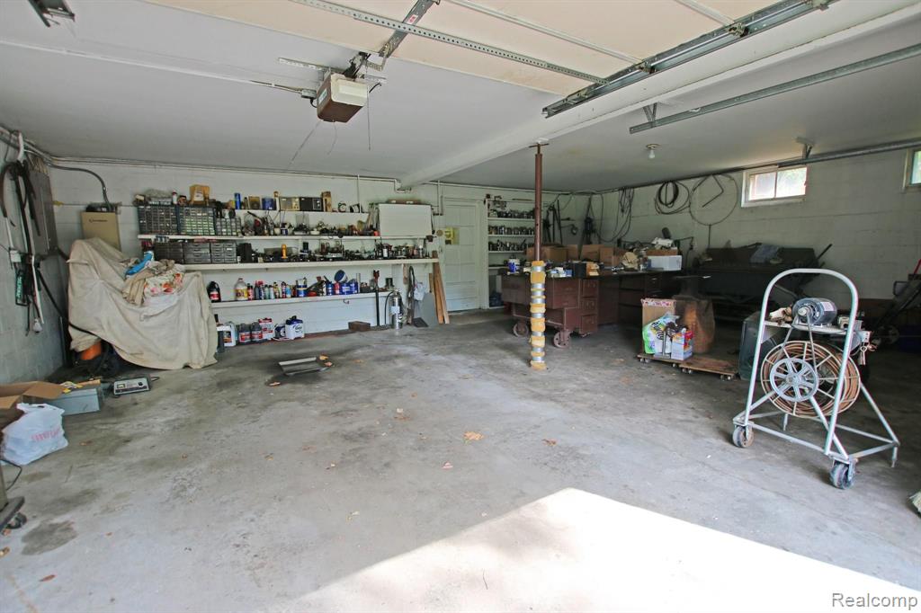 3700 Rohr Road Lake Orion, MI 48359 - Photo 38 of 55