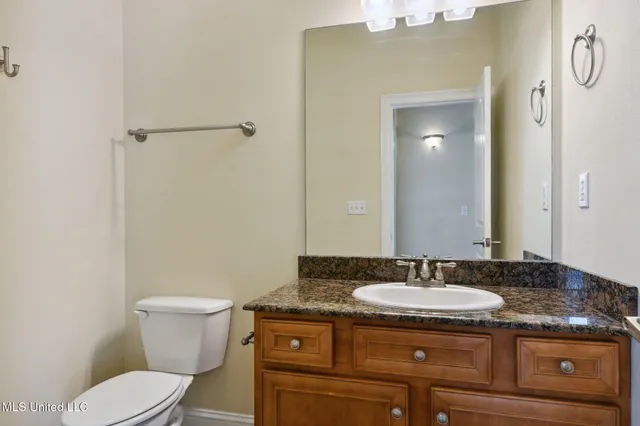 $1,295 | 6147 Firestone Street, Unit B 1, Ocean Springs, MS 39564