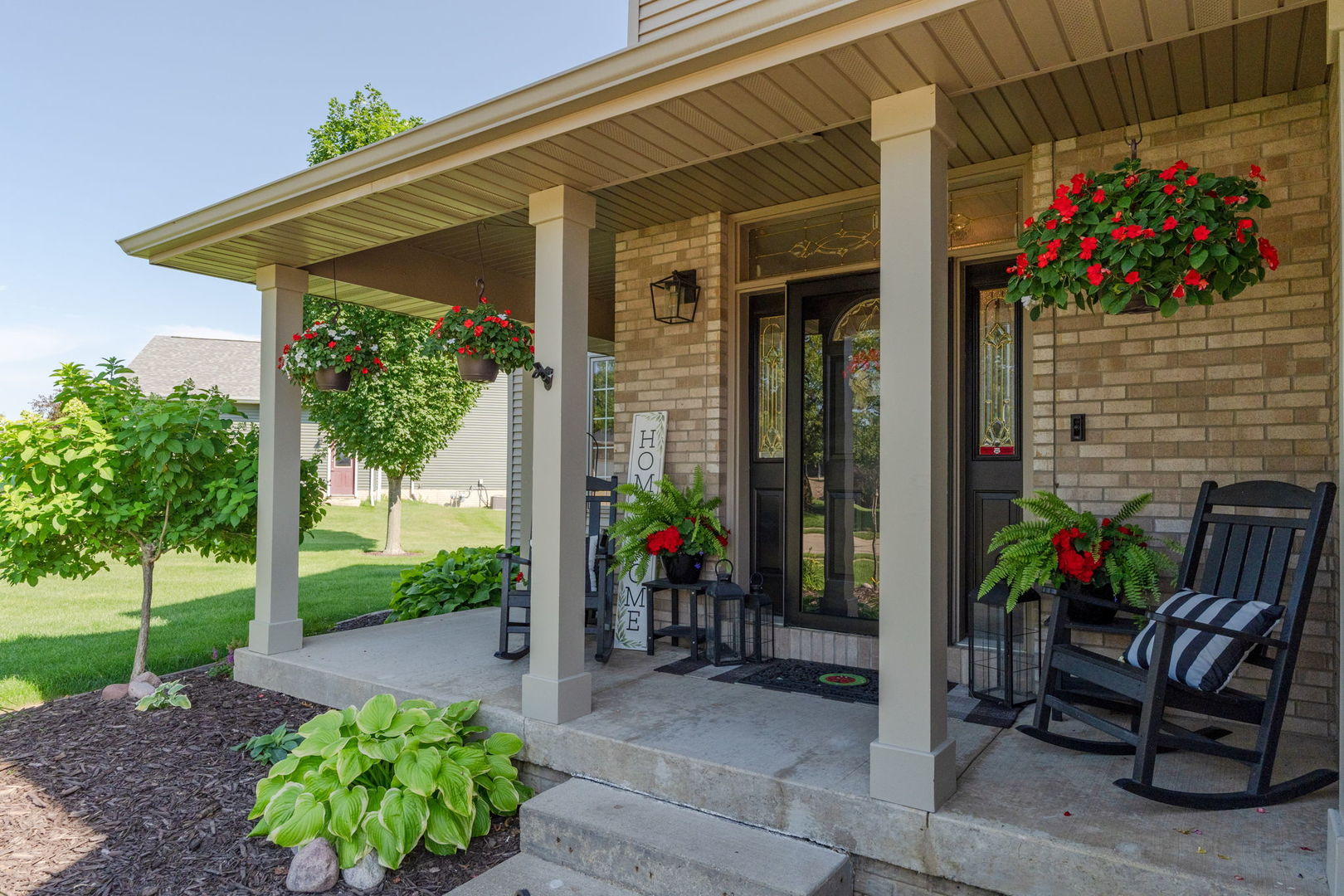 1021 Springbrook Lane De Witt, IA 52742 - Photo 4 of 46