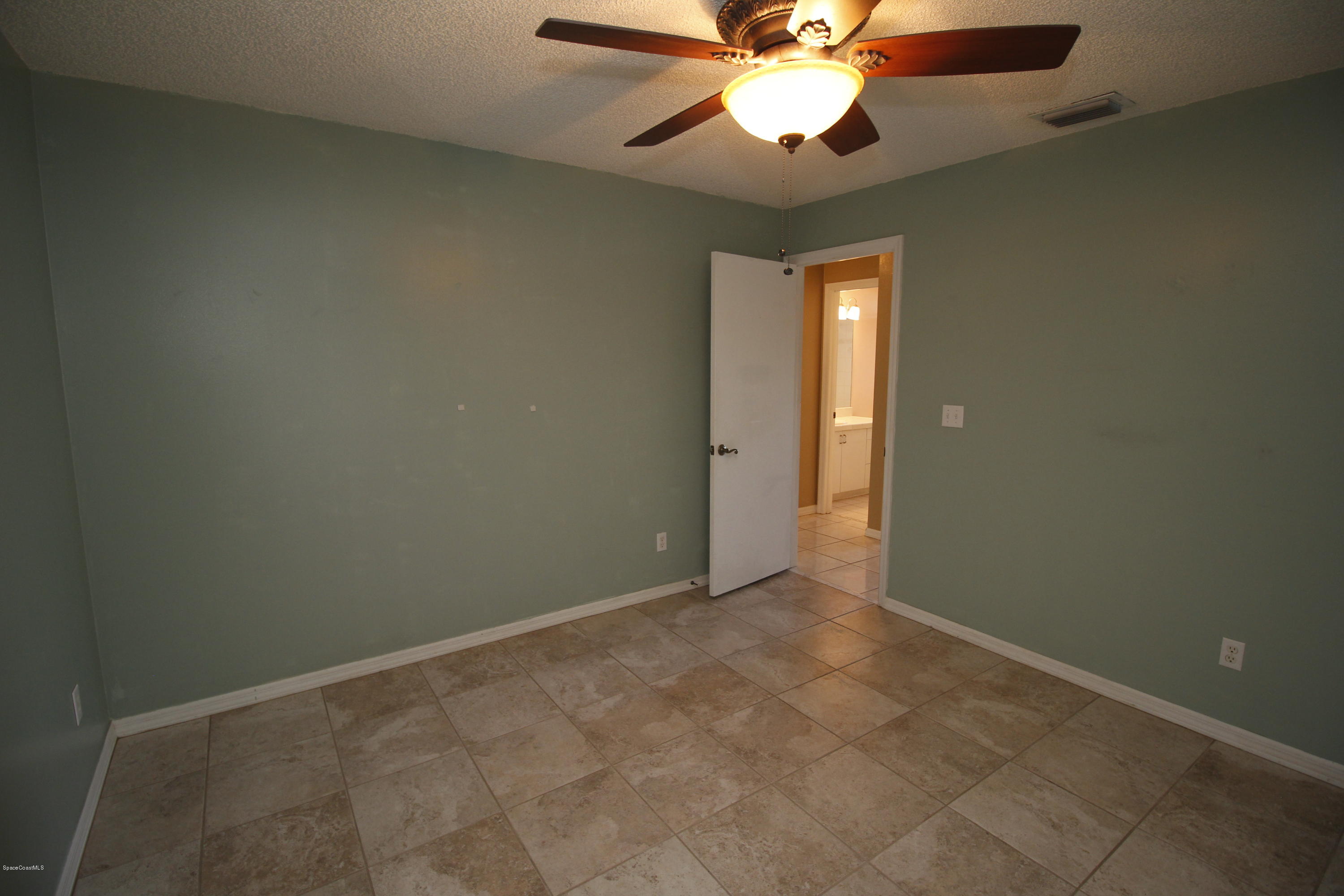 701 Raleigh Road Southeast Palm Bay, FL 32909 - Photo 28 of 39 _MG_4313