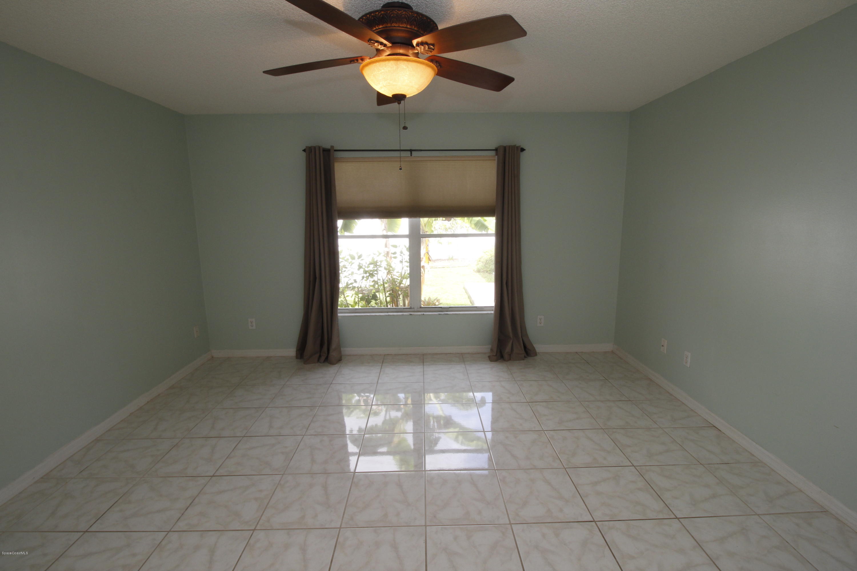 701 Raleigh Road Southeast Palm Bay, FL 32909 - Photo 5 of 39 _MG_4292