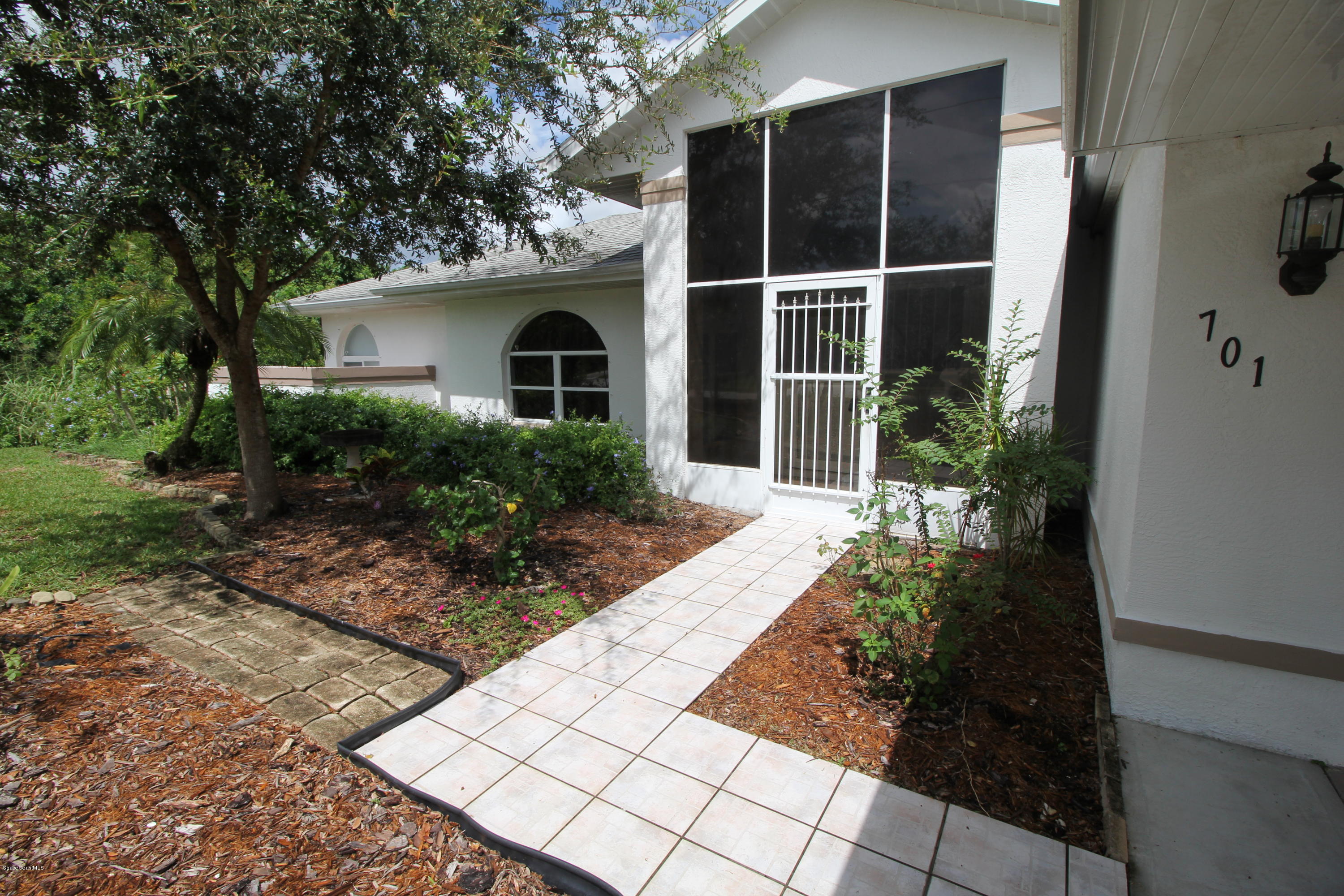 701 Raleigh Road Southeast Palm Bay, FL 32909 - Photo 10 of 39 IMG_4334