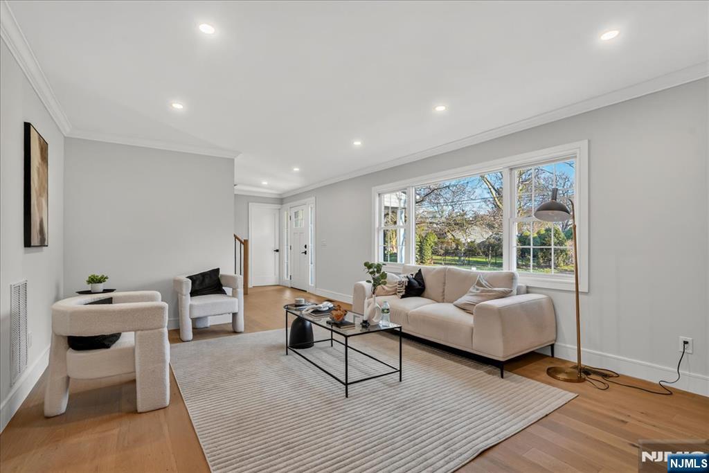 56 Manor Road Harrington Park, NJ 07640 - Photo 11 of 46