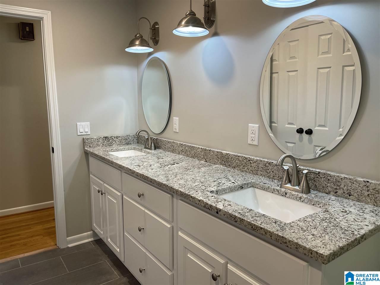902 4th Avenue East Oneonta, AL 35121 - Photo 35 of 47
