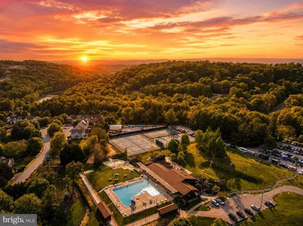 $1,200,000 | 10490 Lakeridge Court, New Market, MD 21774