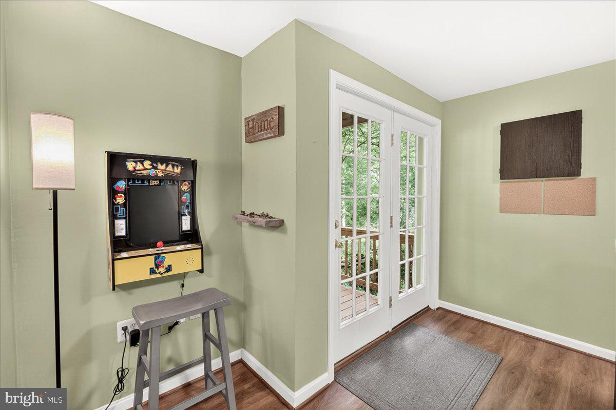 10490 Lakeridge Court New Market, MD 21774 - Photo 45 of 79 a view of an entryway with a workspace