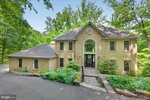 $1,200,000 | 10490 Lakeridge Court, New Market, MD 21774