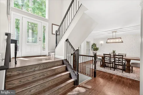 $1,200,000 | 10490 Lakeridge Court, New Market, MD 21774