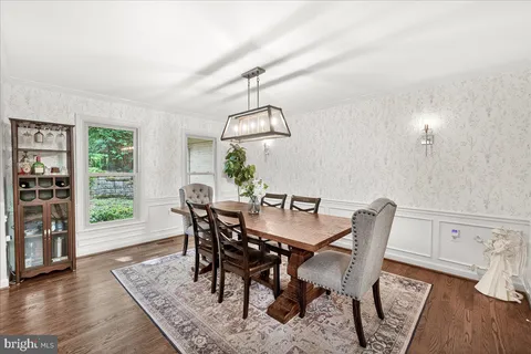 $1,200,000 | 10490 Lakeridge Court, New Market, MD 21774