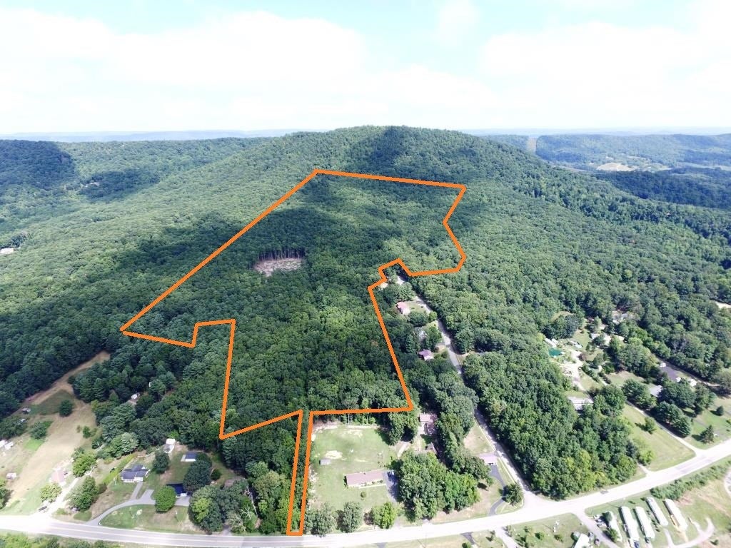 92-ac Shady Forrest Road Max Meadows, VA 24360 - Photo 3 of 26 Gallery Image 3