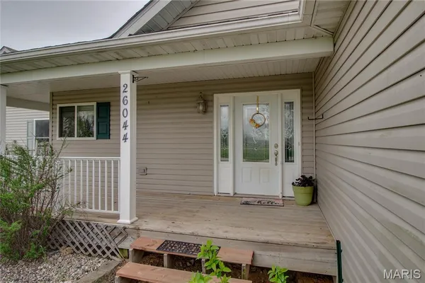 $325,000 | 26044 Highway 3, Godfrey, IL 62035