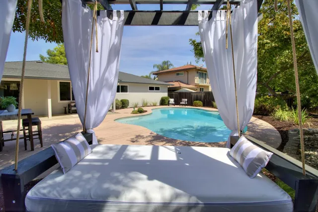 $1,115,000 | 2932 Kadema Drive, Sacramento, CA 95864