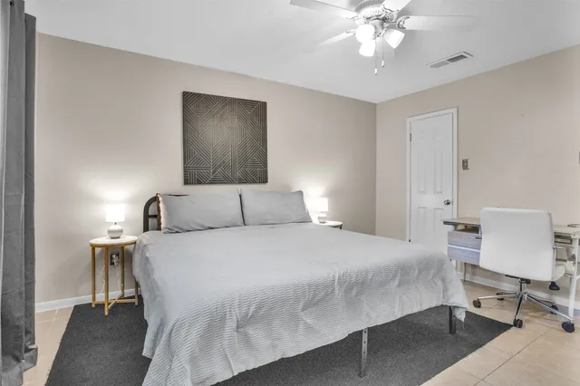 $1,595 | 4006 Blalock Road, Unit A, Houston, TX 77080