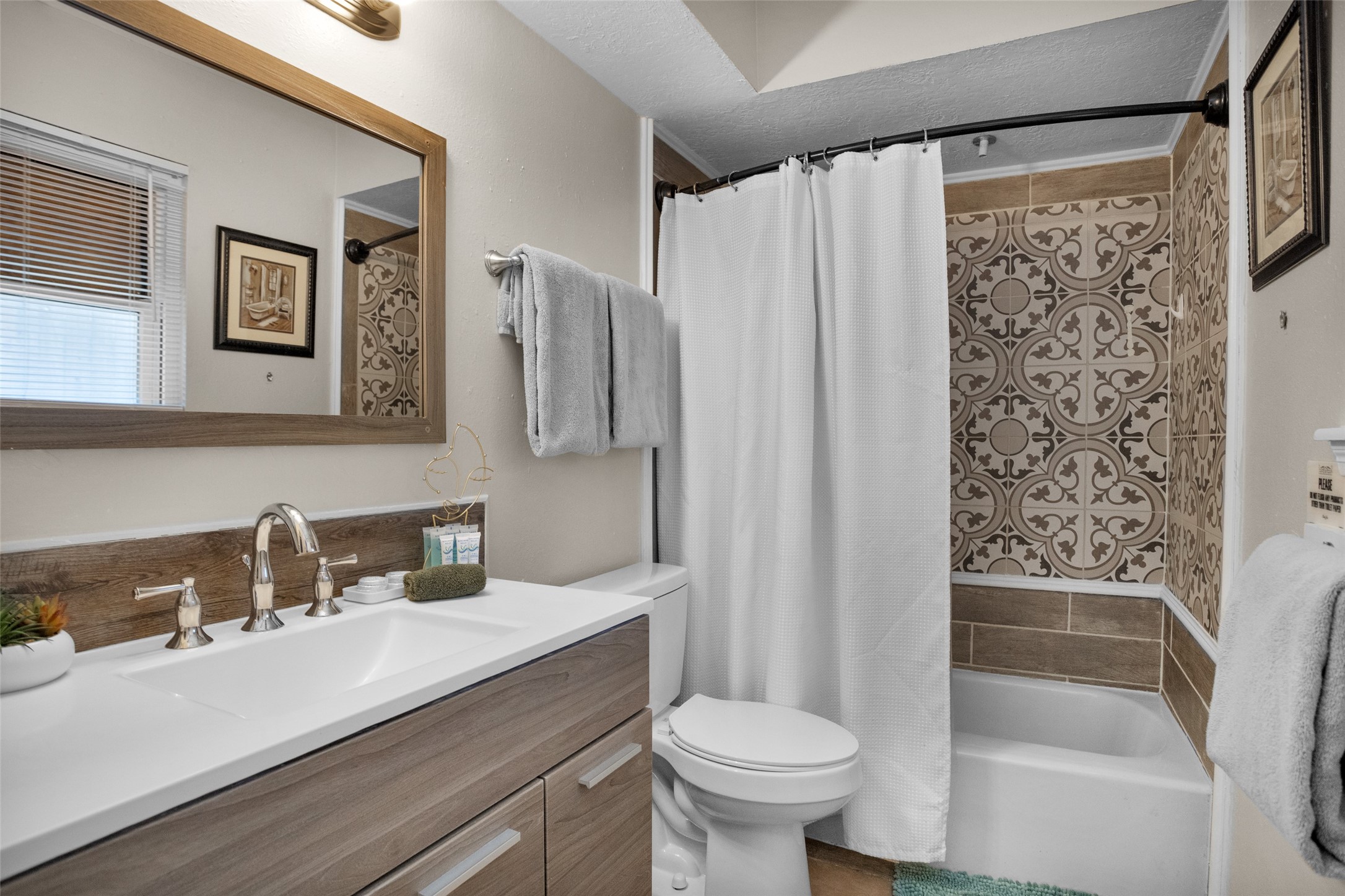 4006 Blalock Road, Unit A Houston, TX 77080 - Photo 16 of 29