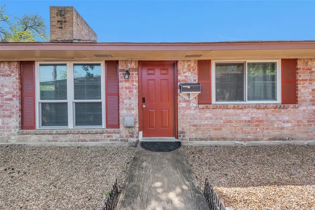 $1,595 | 4006 Blalock Road, Unit A, Houston, TX 77080