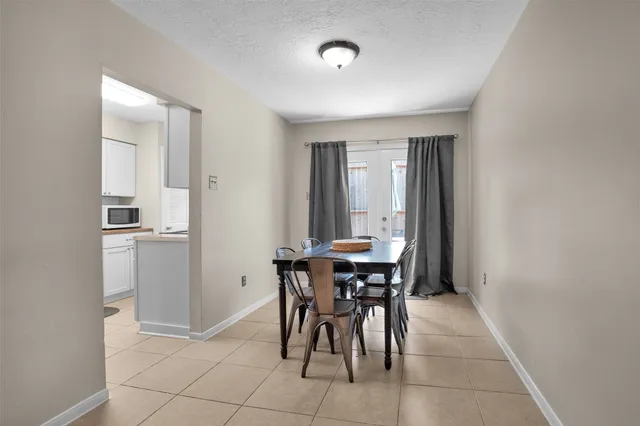 $1,595 | 4006 Blalock Road, Unit A, Houston, TX 77080