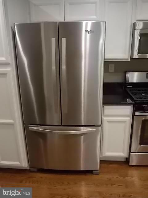 8035 North Boundary Road Baltimore, MD 21222 - Photo 14 of 27 SS Refrigerator