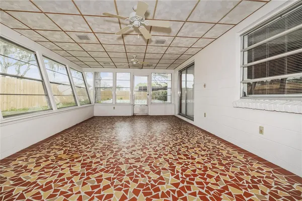 $2,900 | 12902 Forest Hills Drive, Tampa, FL 33612