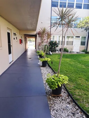 a view of outdoor space and garden view