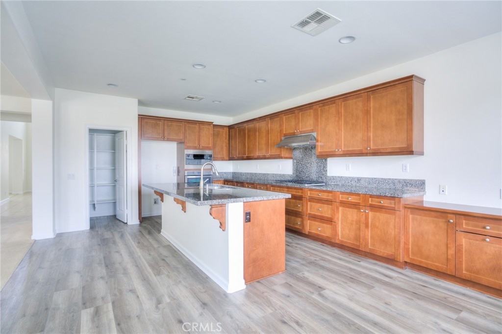 10860 Portofino Lane Riverside, CA 92503 - Photo 14 of 45 Gallery Image 14