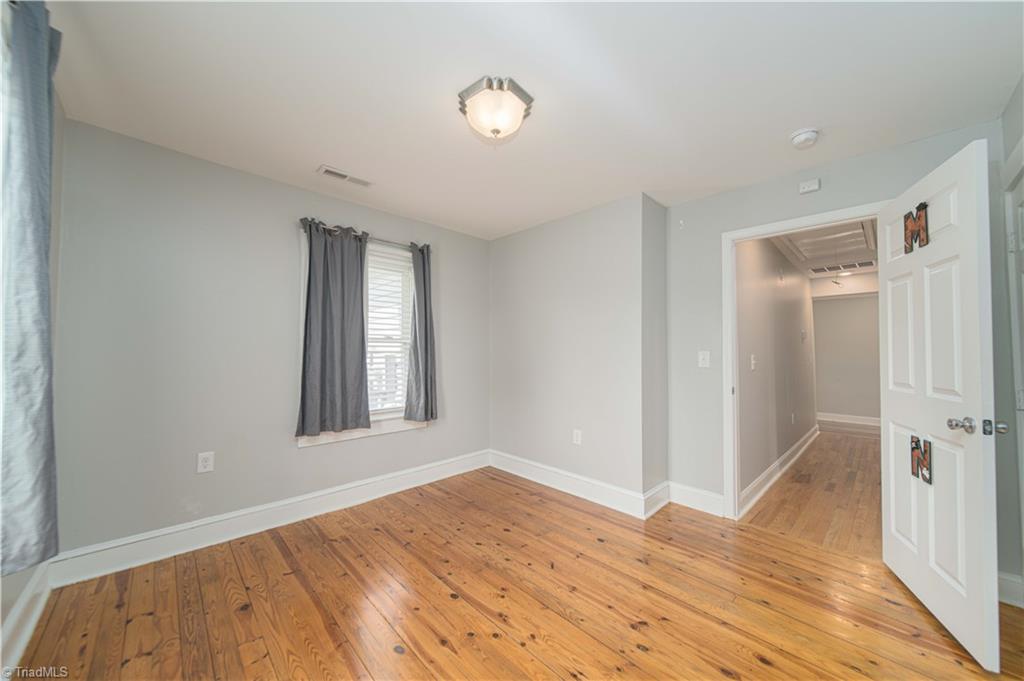 807 Rowe Road Lexington, NC 27295 - Photo 11 of 44 Gallery Image 11