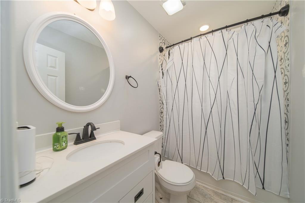 807 Rowe Road Lexington, NC 27295 - Photo 15 of 44 Gallery Image 15