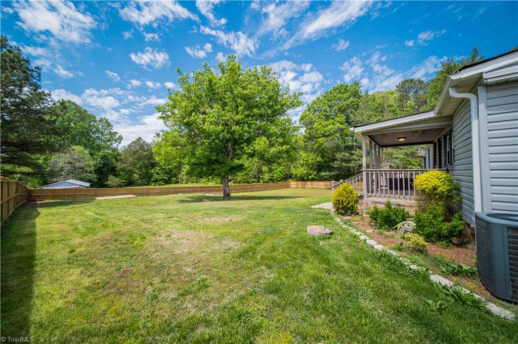 807 Rowe Road Lexington, NC 27295 - Photo 35 of 44 Gallery Image 35