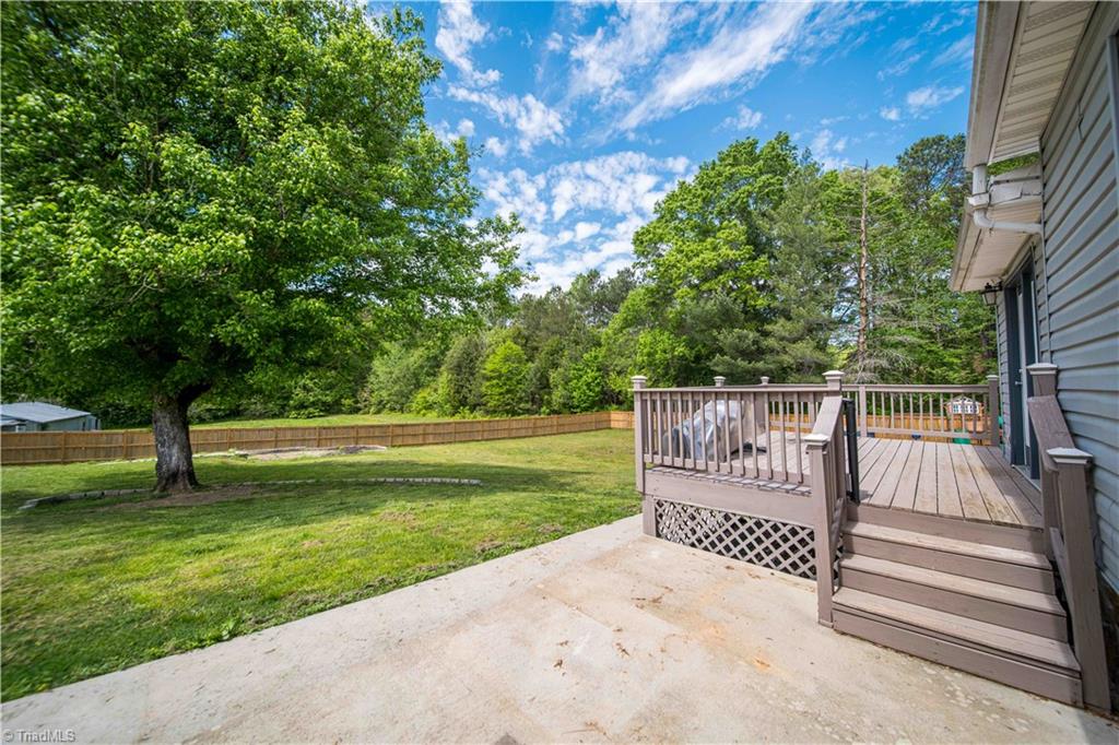 807 Rowe Road Lexington, NC 27295 - Photo 38 of 44 Gallery Image 38