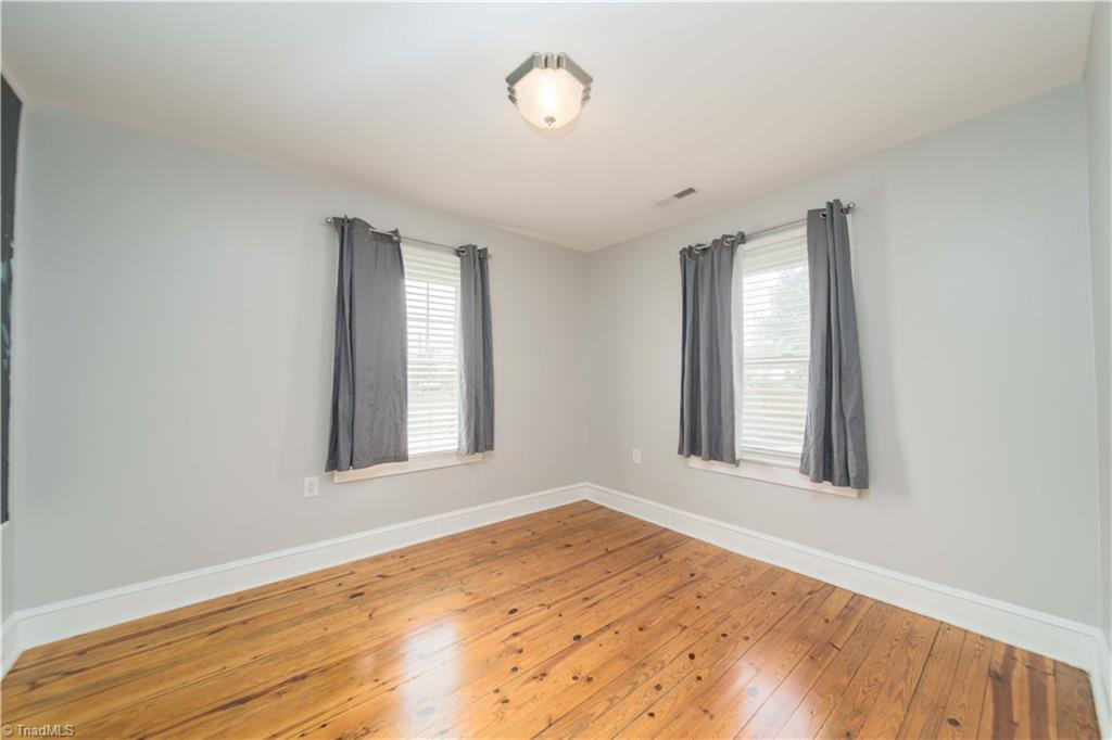 807 Rowe Road Lexington, NC 27295 - Photo 10 of 44 Gallery Image 10