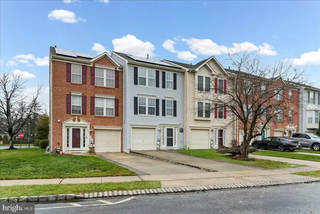 $349,000 | 103 Carriage Way, Woodbury, NJ 08096