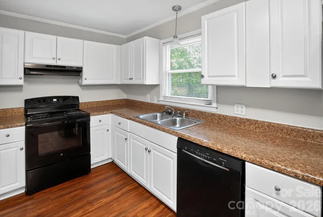 $205,000 | 3725 Harrogate Road, Columbia, SC 29210