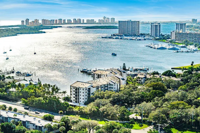 $4,250 | 11370 12 Oaks Way, Unit 418, North Palm Beach, FL 33408