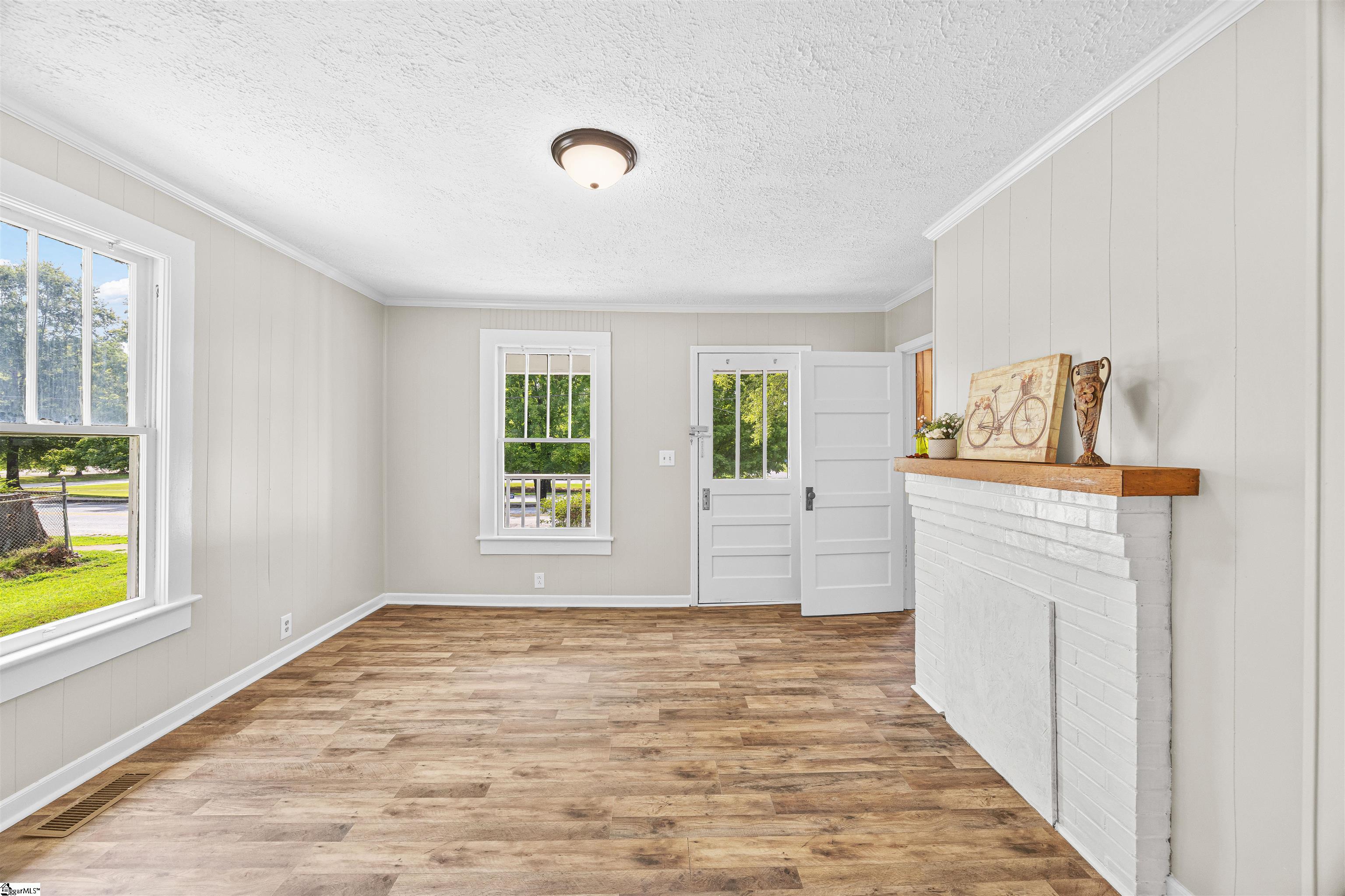 704 Slater Road Marietta, SC 29661 - Photo 12 of 20
