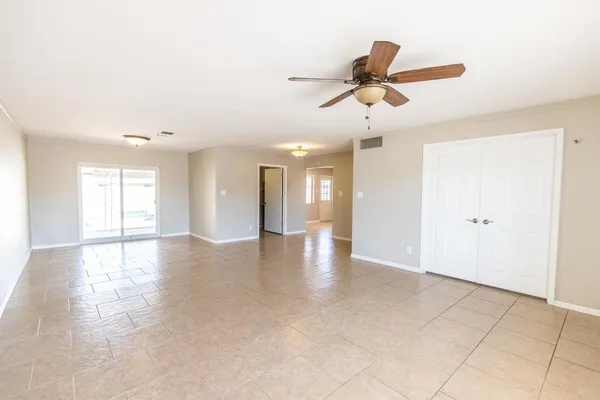 $2,700 | 8050 East Clarendon Avenue, Scottsdale, AZ 85251