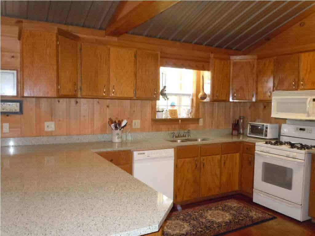 141 Moore Road Edwards, MS 39066 - Photo 26 of 36 kitchen with large bar