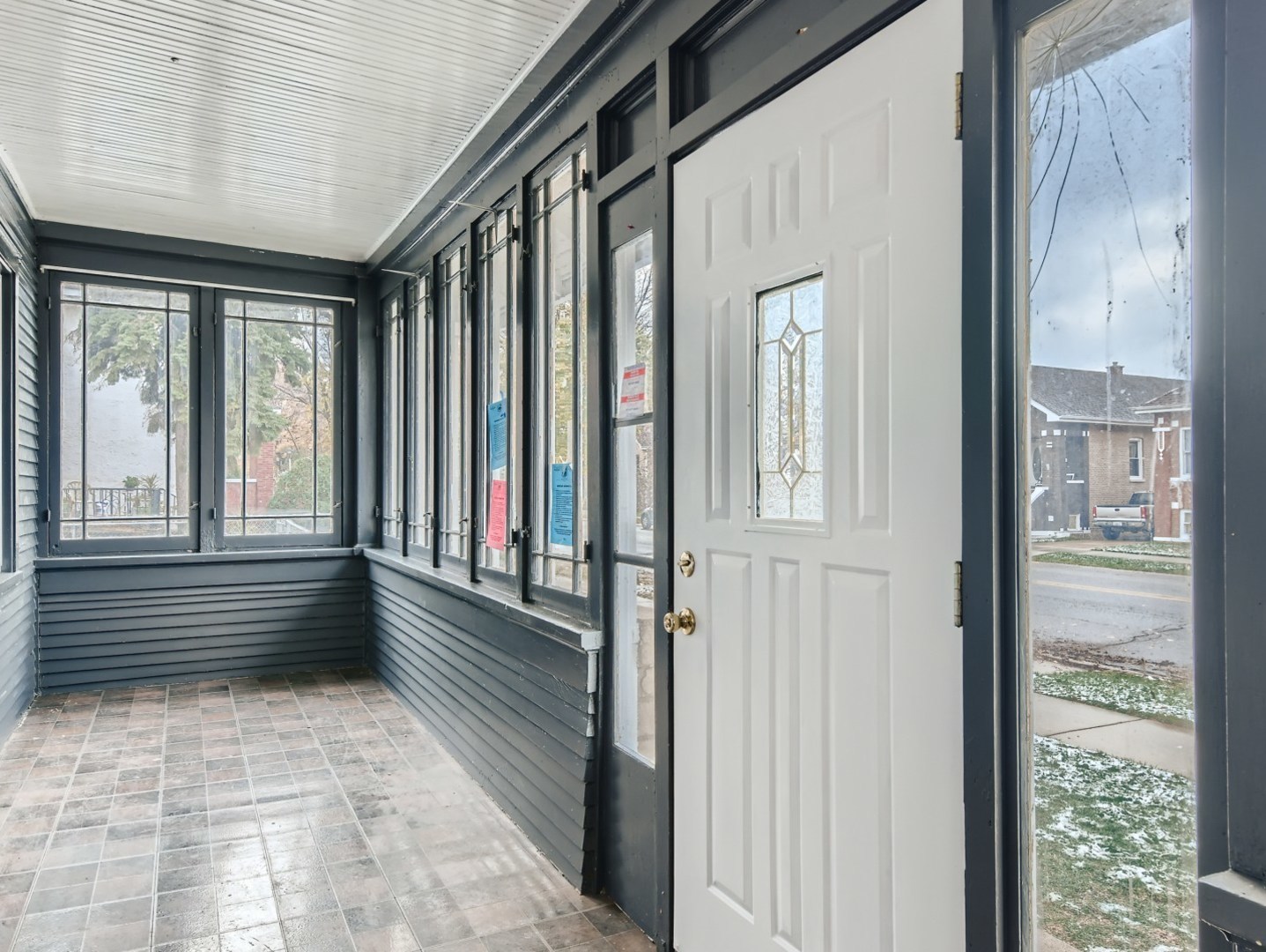 2333 Ridgeland Avenue Berwyn, IL 60402 - Photo 2 of 11 Gallery Image 2