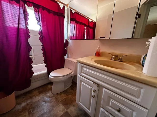 $400,000 | 2821 Florida Avenue, Richmond, CA 94804