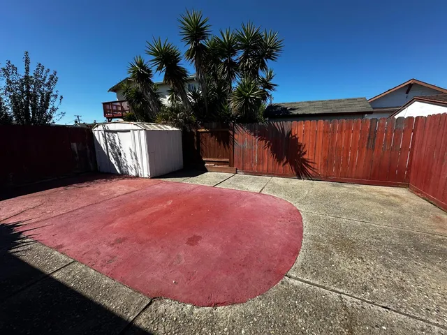 $400,000 | 2821 Florida Avenue, Richmond, CA 94804