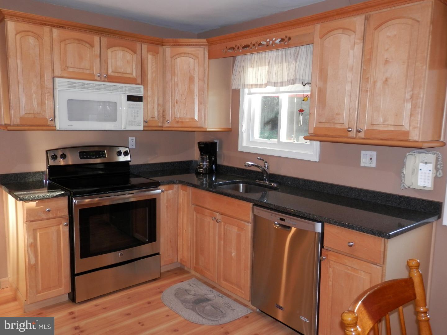 236 Valley Road Yardley, PA 19067 - Photo 8 of 24 Kitchen
