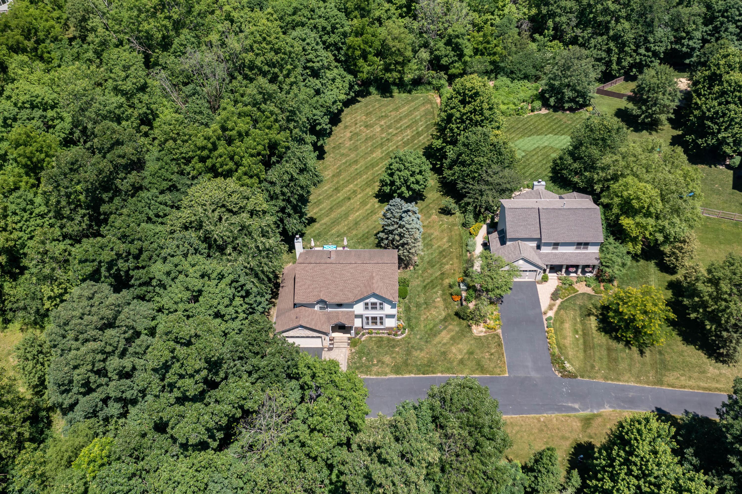 7744 Pinehill Road Lewis Center, OH 43035 - Photo 6 of 52 7744 Pinehill Rd_MLS_6