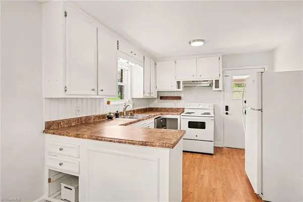 $269,000 | 3875 Littlebrook Drive, Clemmons, NC 27012