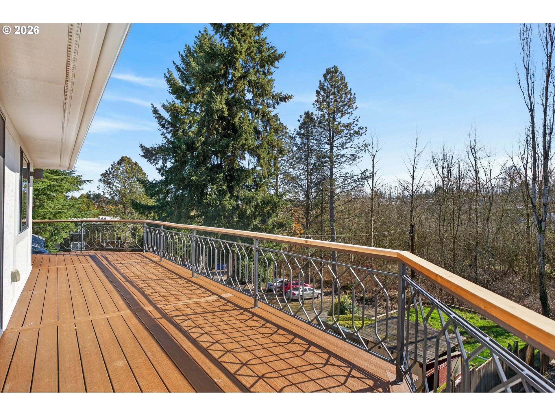 3226 Southwest Dolph Court Portland, OR 97219 - Photo 38 of 48 Gallery Image 38