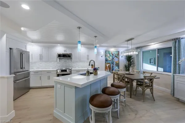 $3,450 | 1950 Gulf Shore Boulevard North, Unit 104, Naples, FL 34102