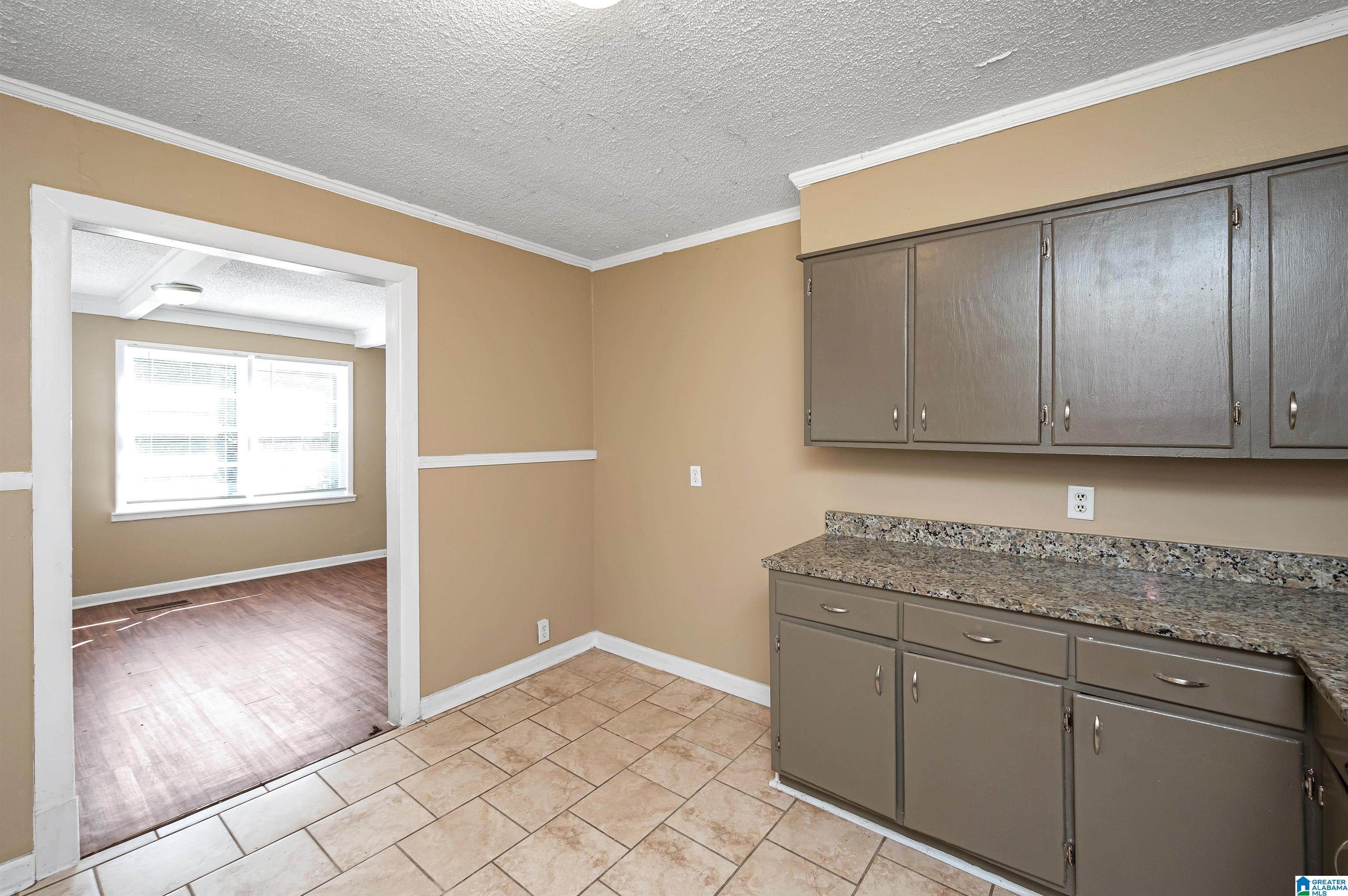 2877 Valley View Circle Adamsville, AL 35005 - Photo 16 of 34