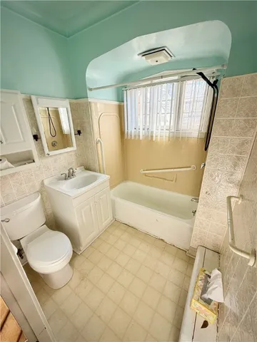 $529,900 | 345 Carrington Avenue, Woonsocket, RI 02895