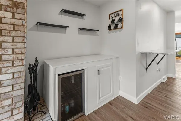 $249,000 | 317 West Field Drive, Red Bud, IL 62278