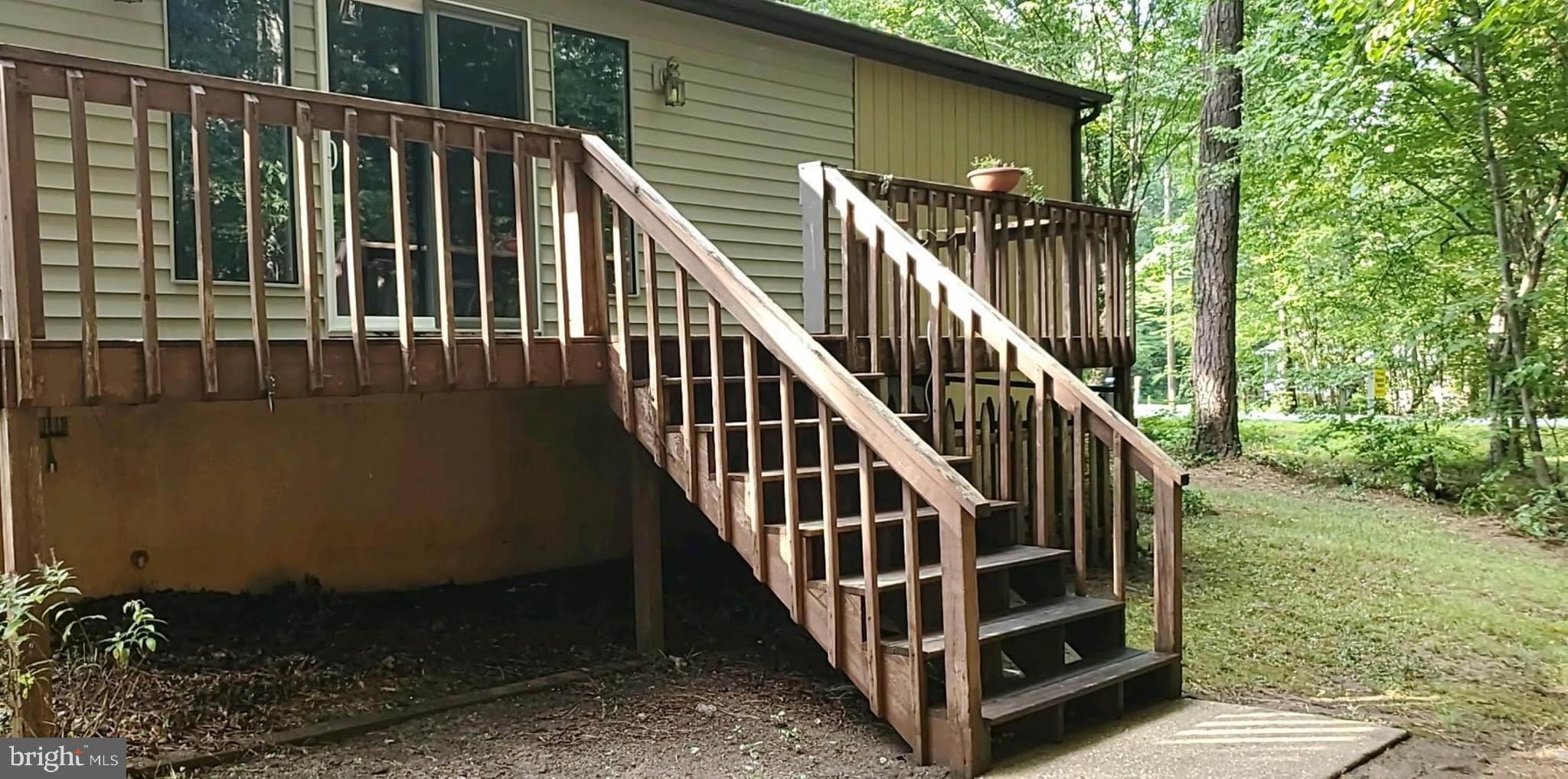 539 Redground Drive Ruther Glen, VA 22546 - Photo 4 of 49