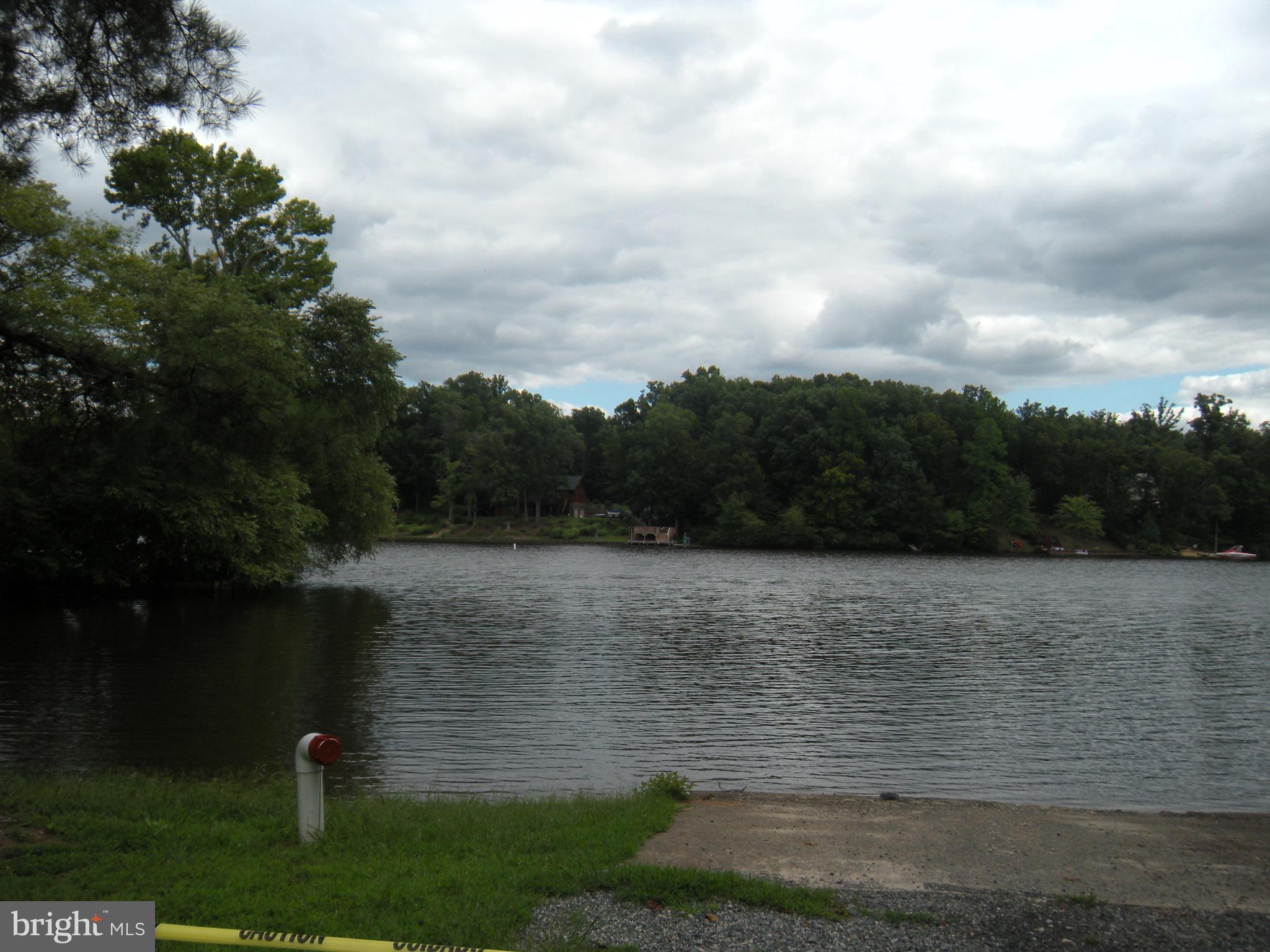 539 Redground Drive Ruther Glen, VA 22546 - Photo 41 of 49 lake
