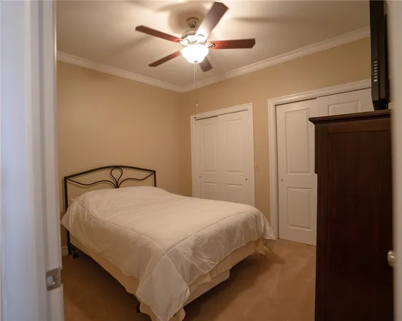 $2,200 | 90 East Market Street, Unit 2, Corning, NY 14830