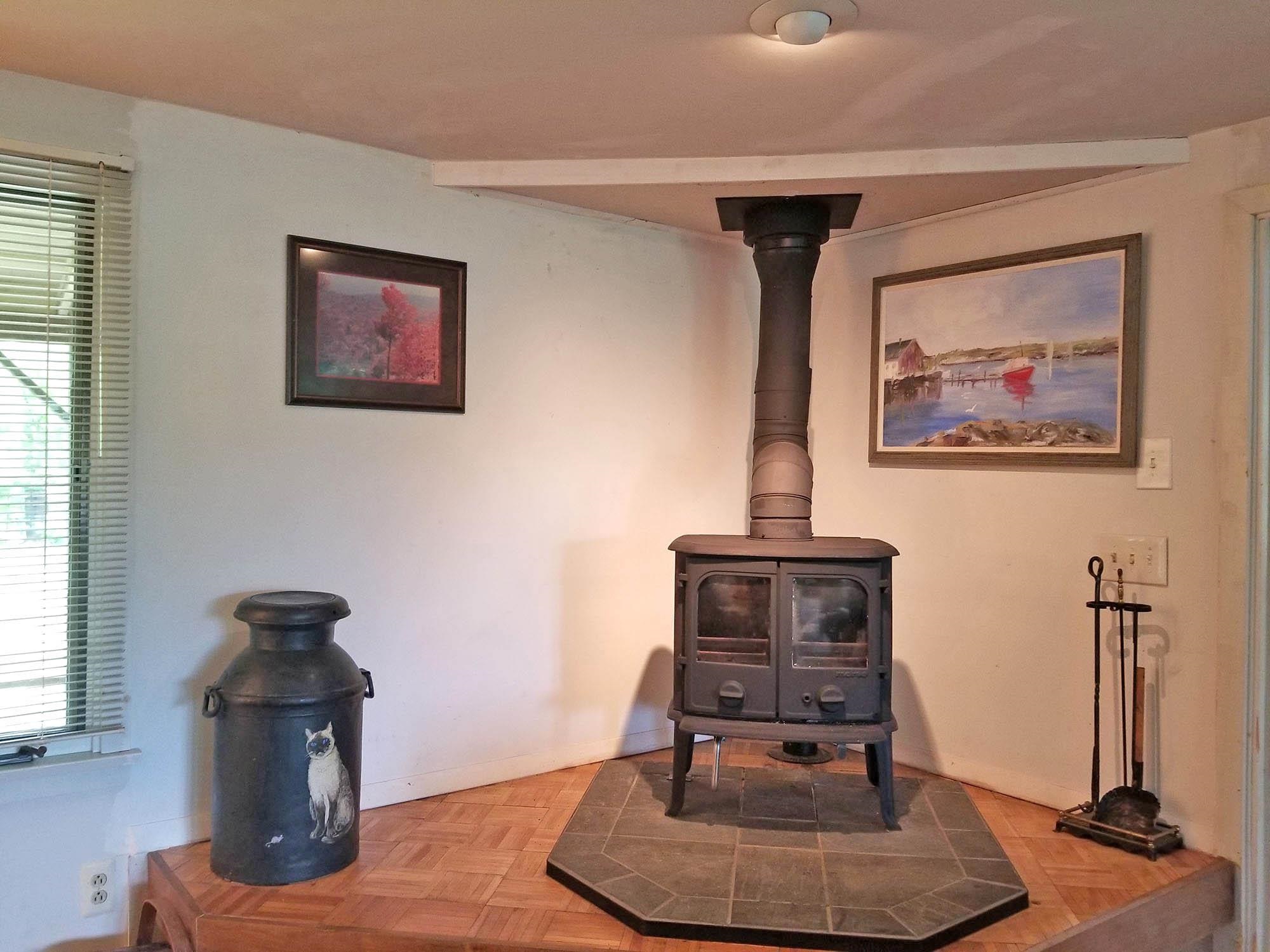 24 Mowrey Road Jamaica, VT 05343 - Photo 14 of 22